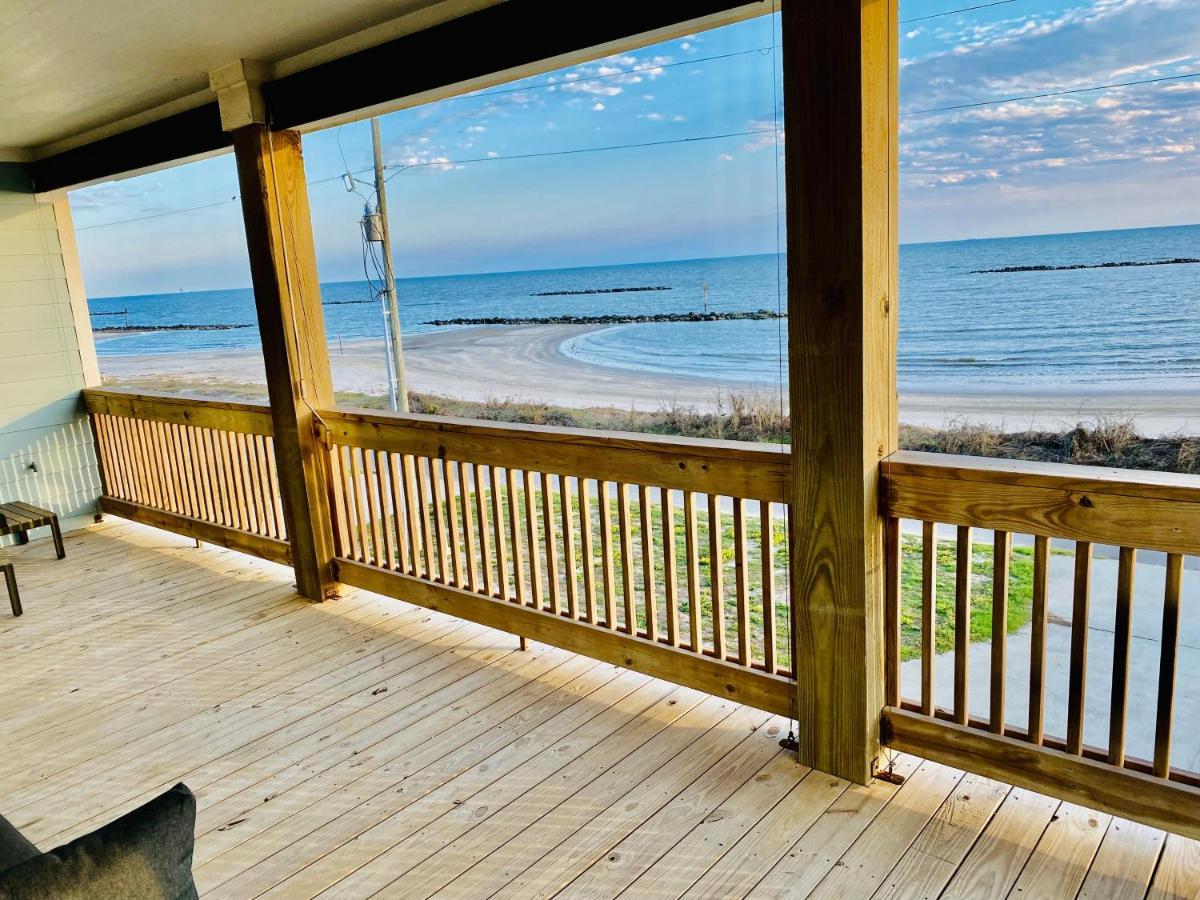 Oceanfront Home Near Hollybeach Cameron Kültér fotó